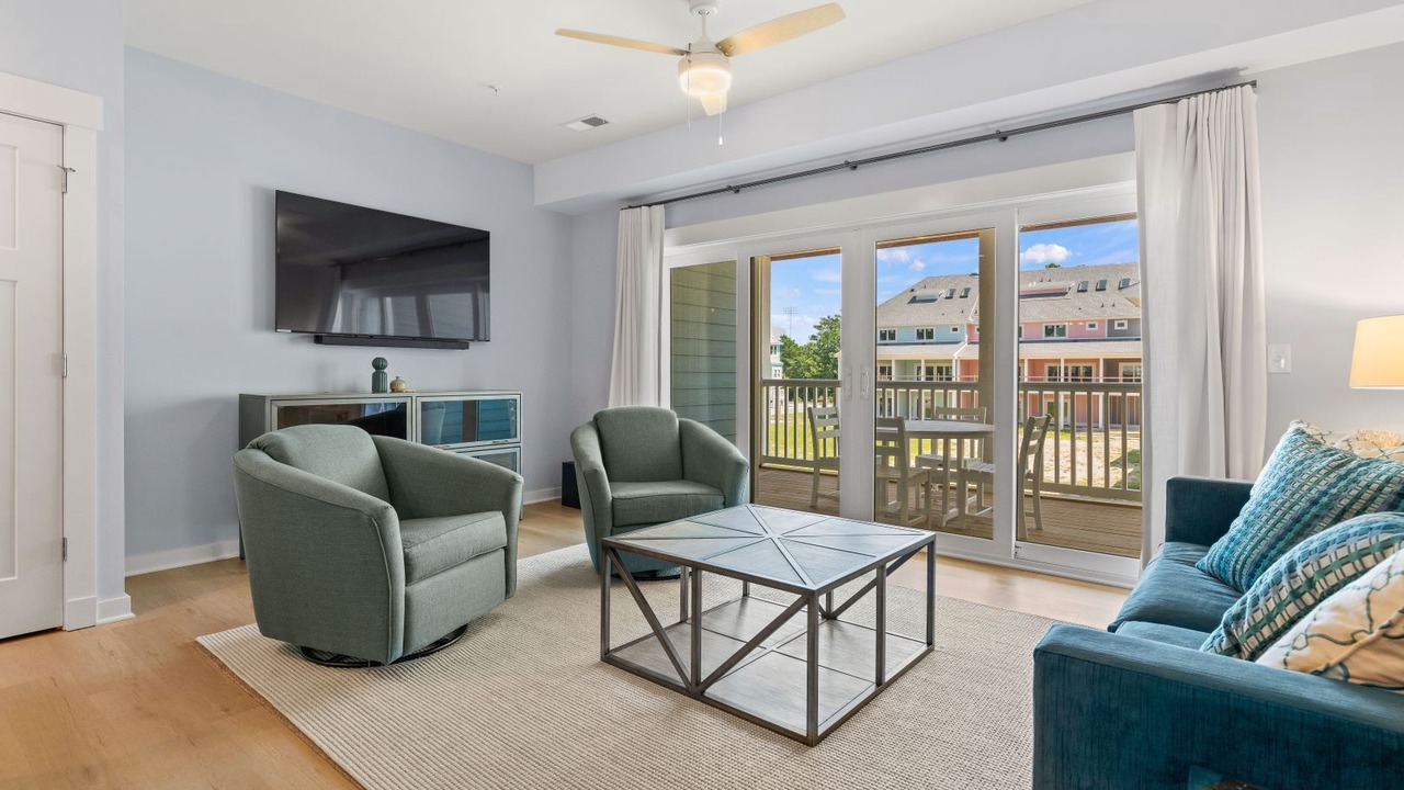 Photo of Livingroom in Bermuda Bay