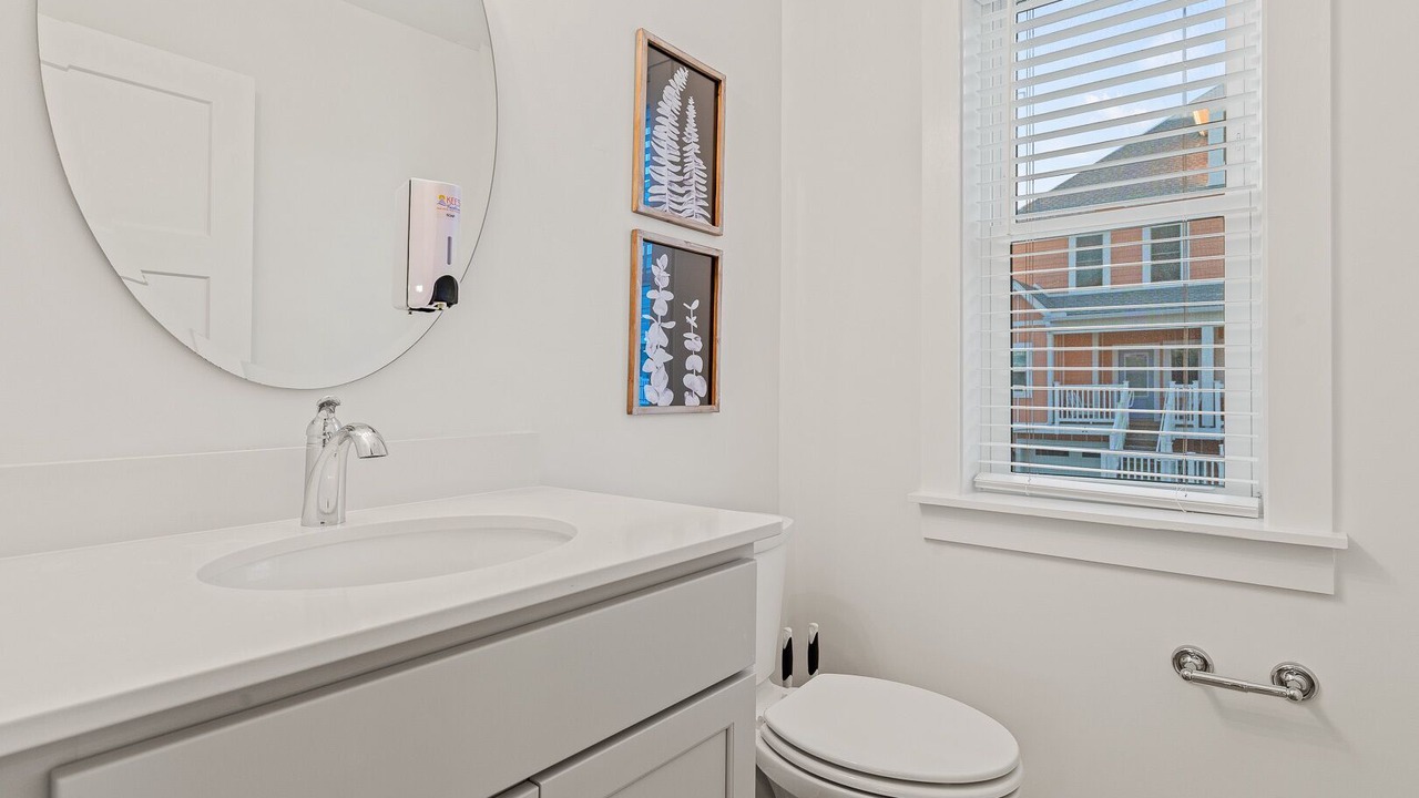 Photo of Bathroom in Bermuda Bay