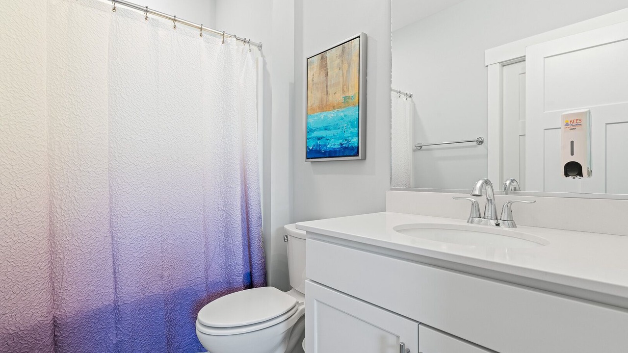 Photo of Bathroom in Bermuda Bay