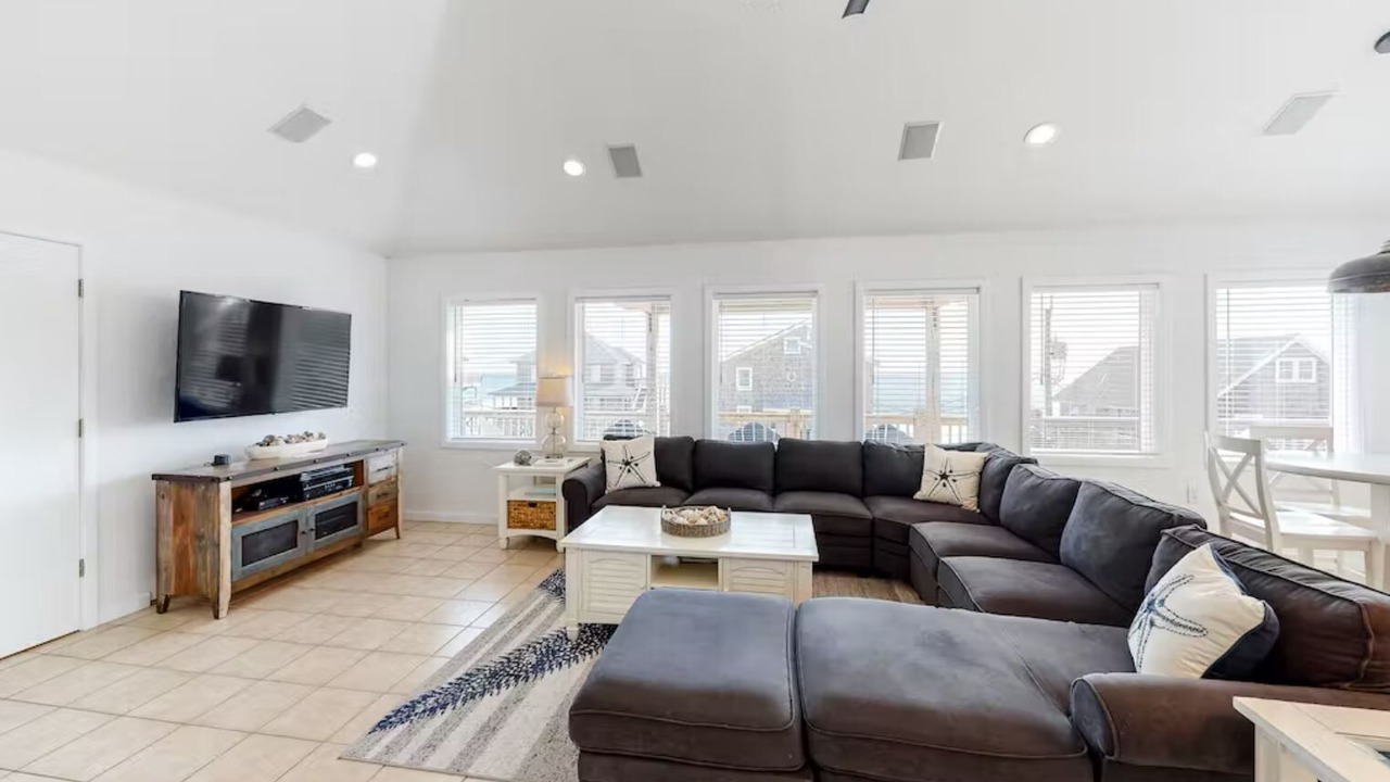 Photo of Livingroom in Buxton