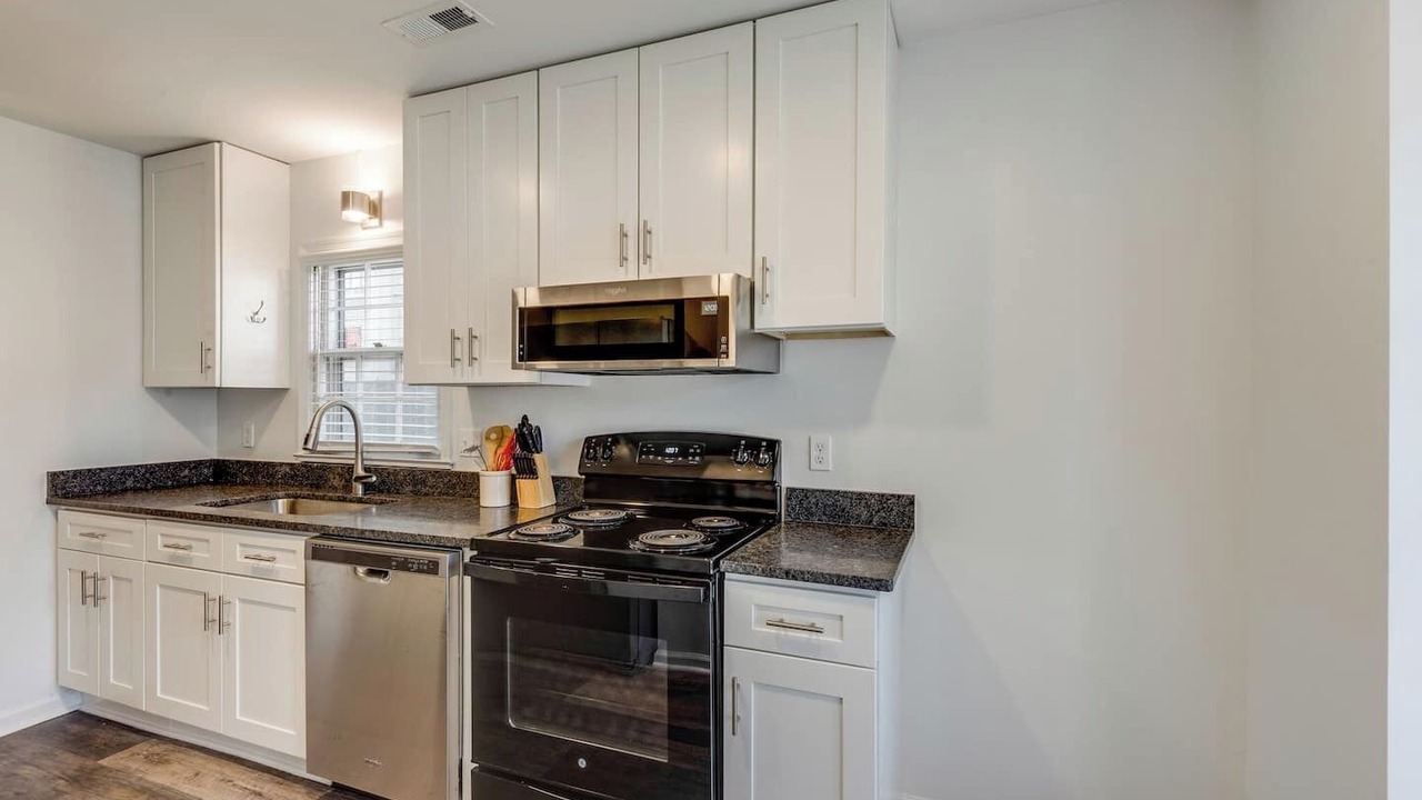 Photo of Kitchen in Hillsboro Village