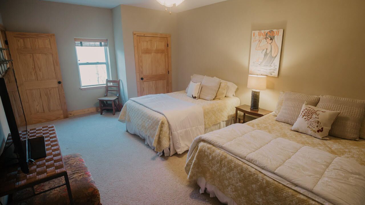 Photo of Bedroom in Smithville