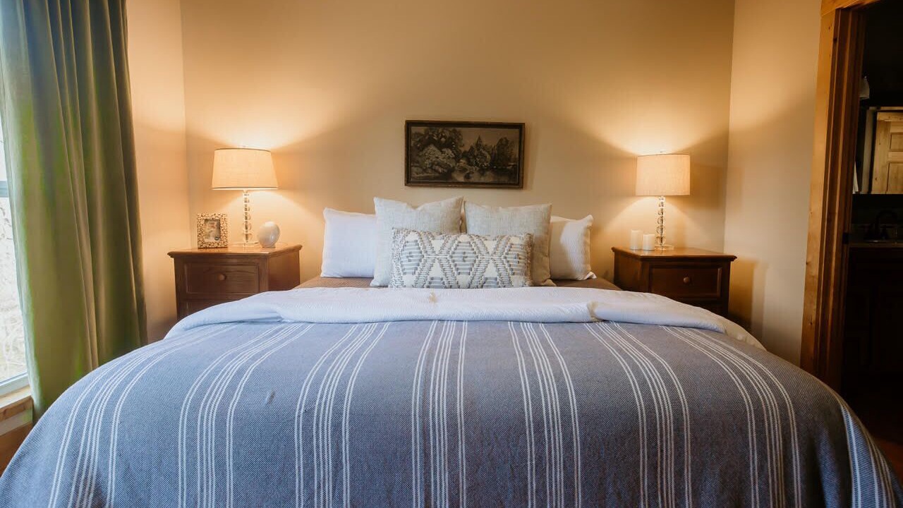 Photo of Bedroom in Smithville