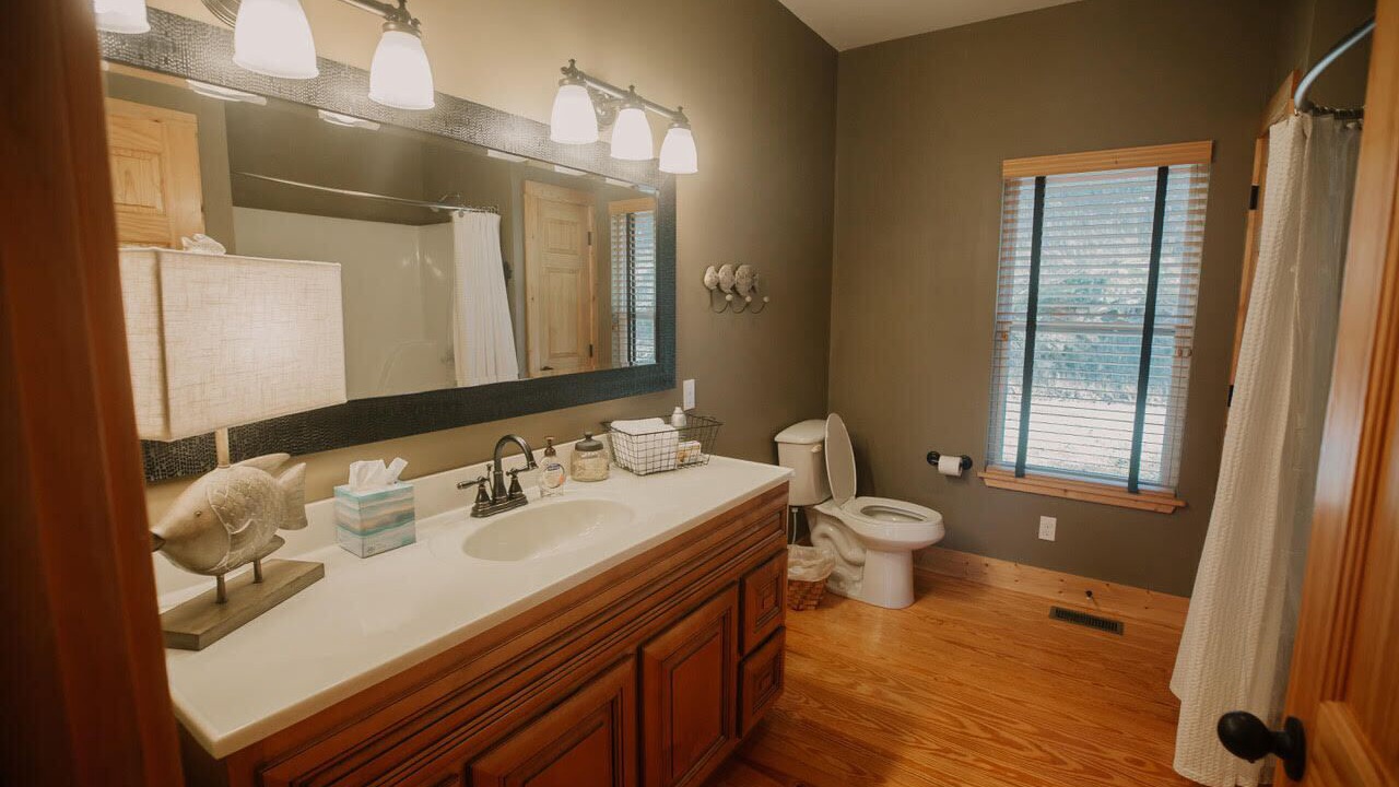 Photo of Bathroom in Smithville