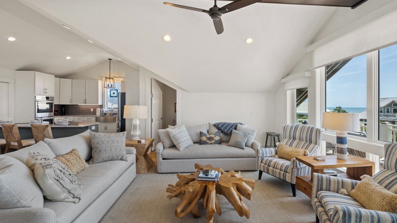Photo of Livingroom in Cape Fear Station