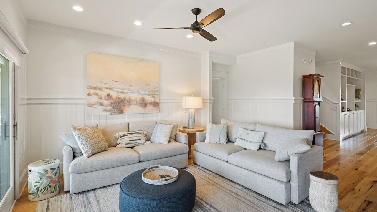 Photo of Livingroom in Cape Fear Station