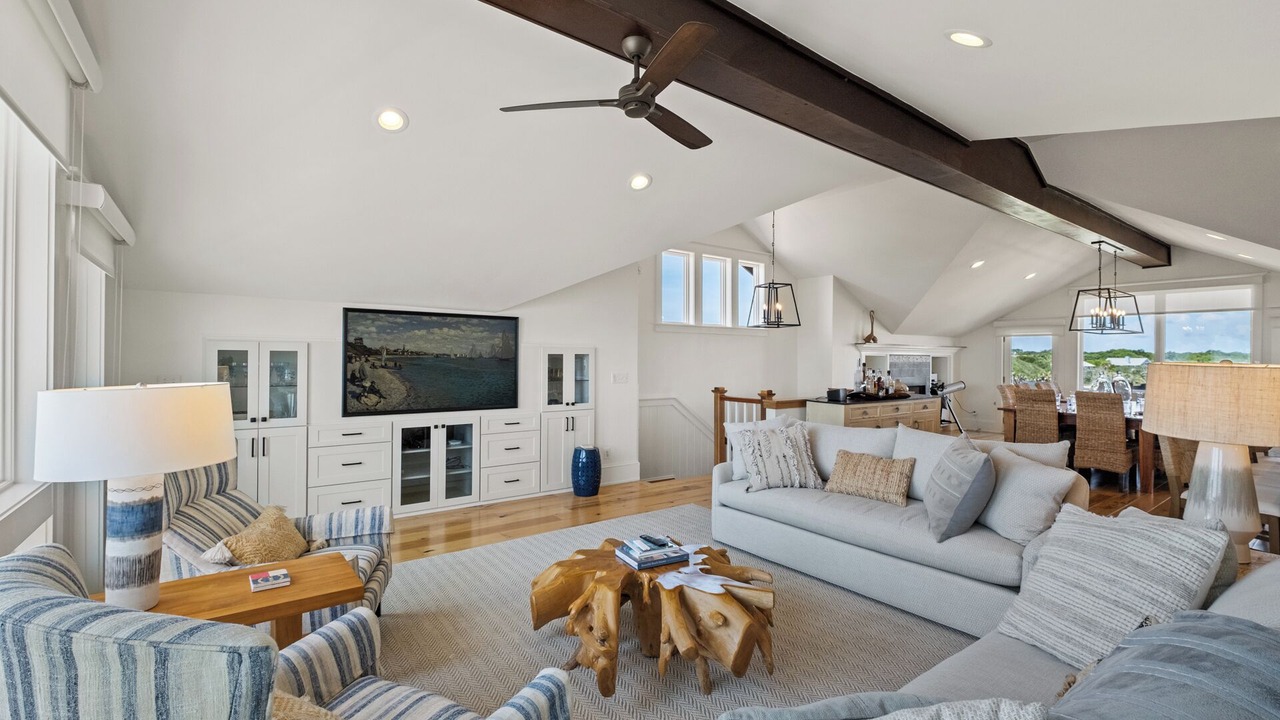 Photo of Livingroom in Cape Fear Station