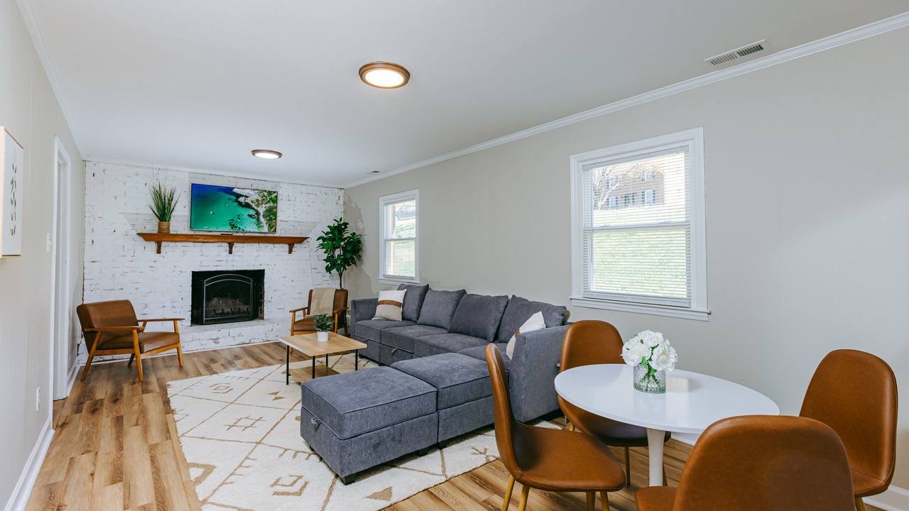 Photo of Livingroom in Charlotte