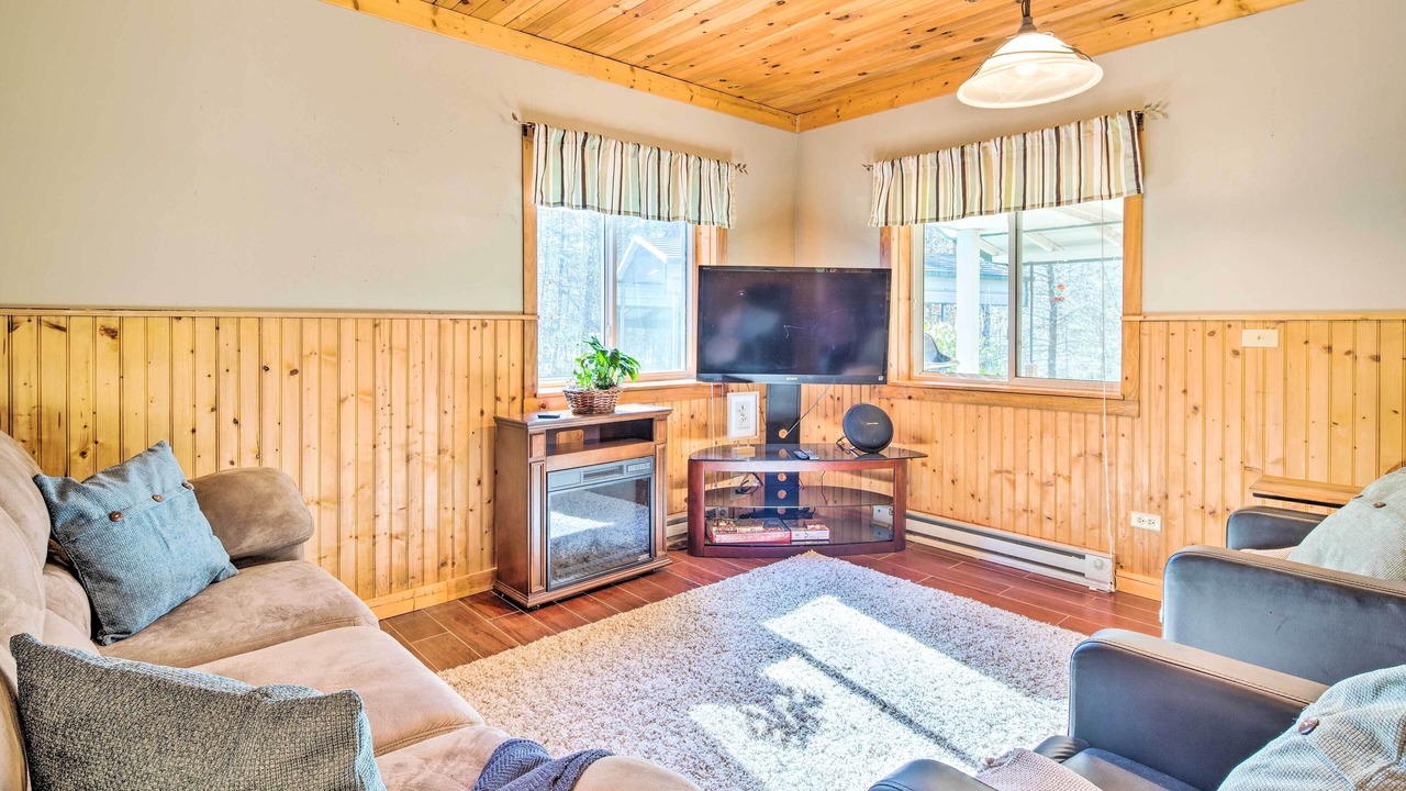 Photo of Livingroom in Penrose