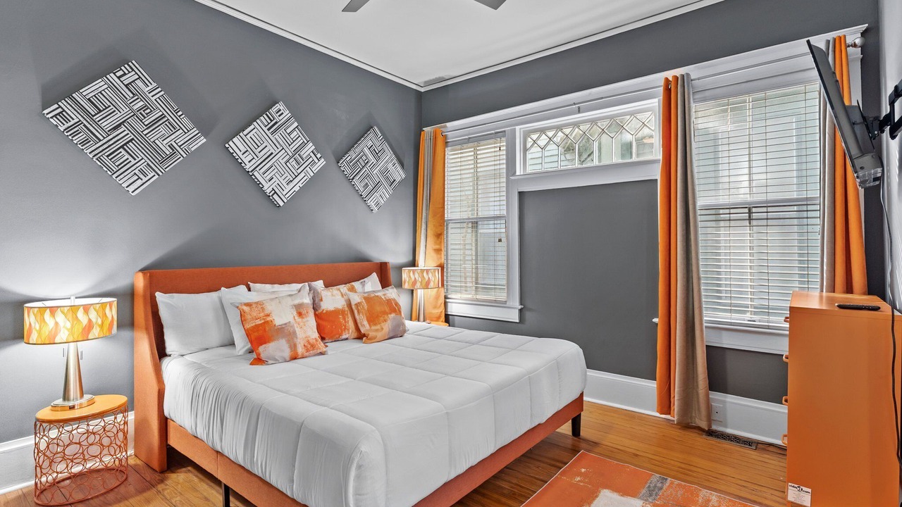 Photo of Bedroom in Wilmington Historic District