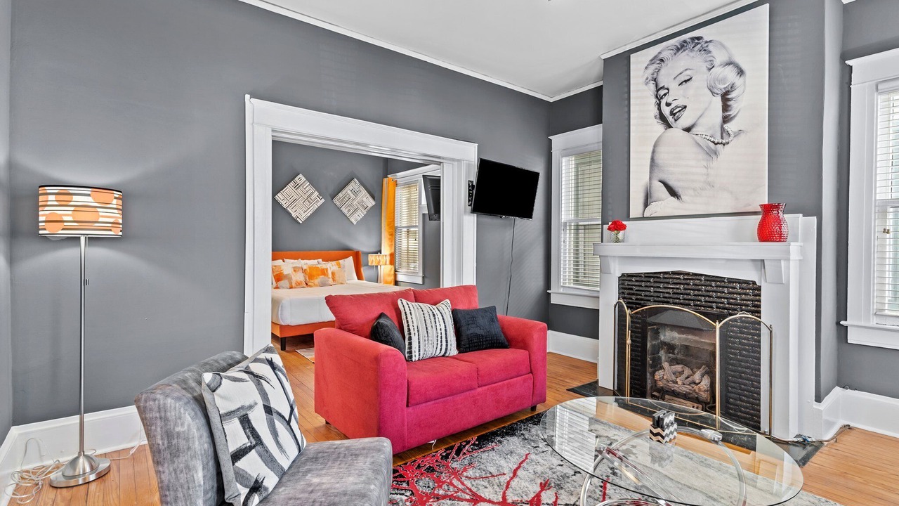 Photo of Bedroom in Wilmington Historic District