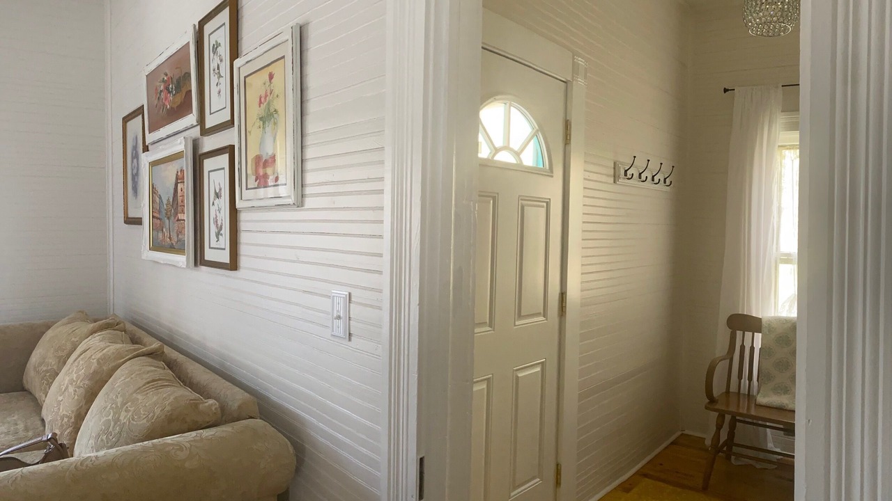 Photo of Livingroom in Sylva