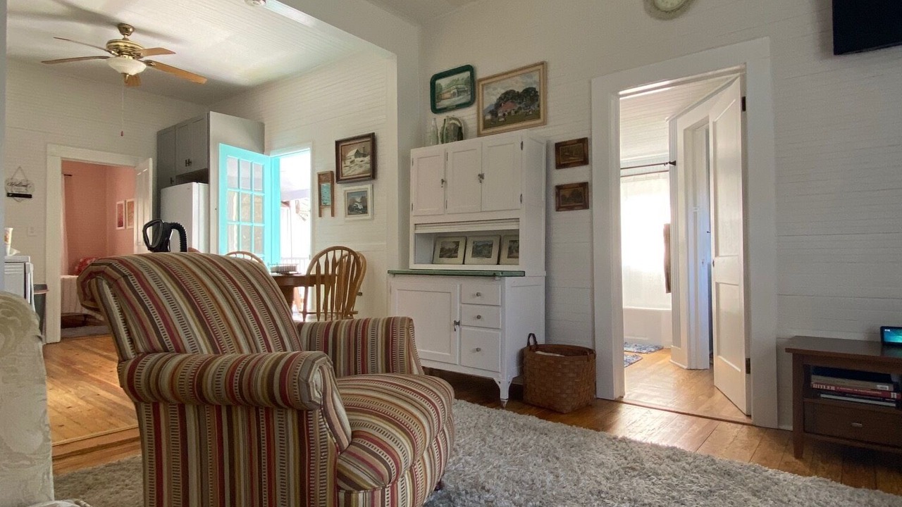 Photo of Livingroom in Sylva