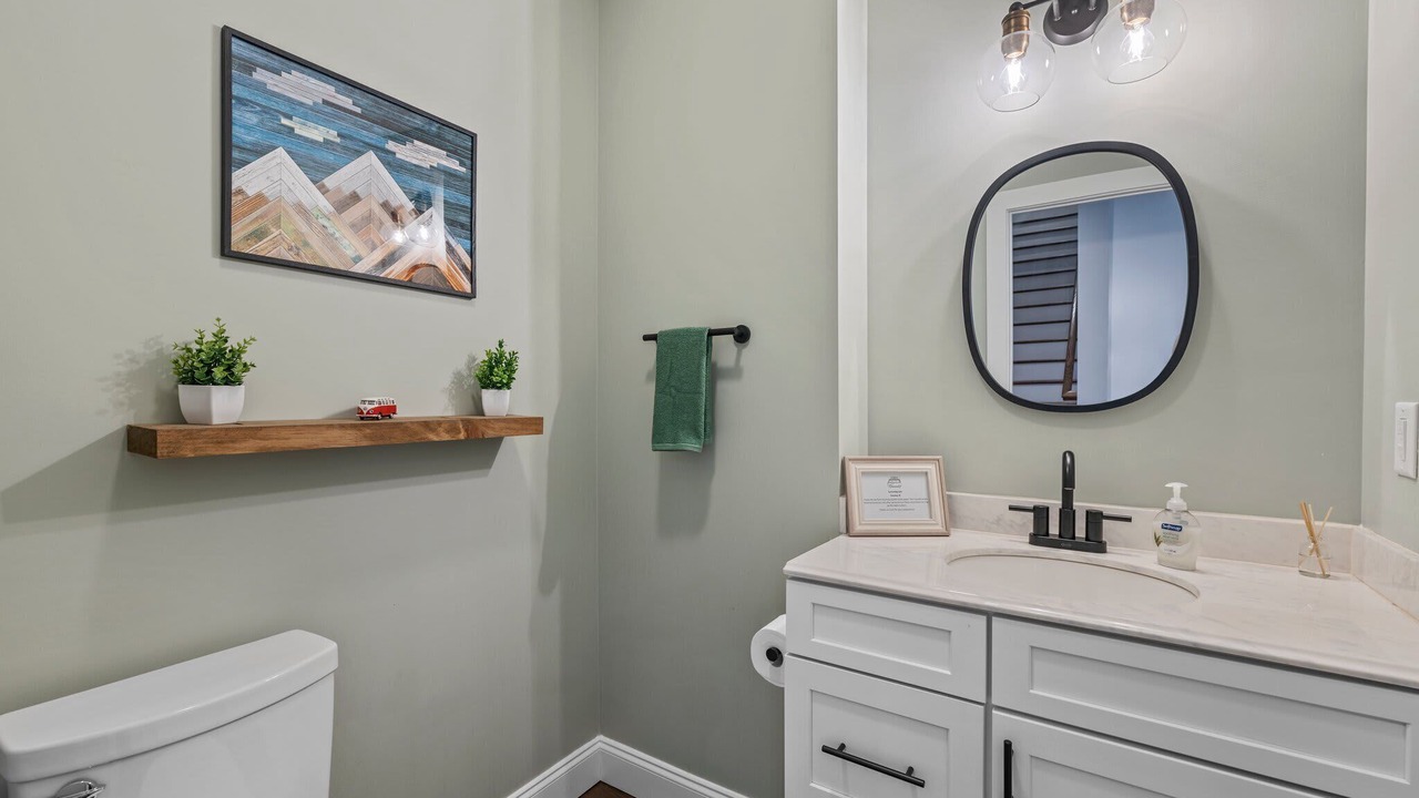 Photo of Bedroom in Swannanoa