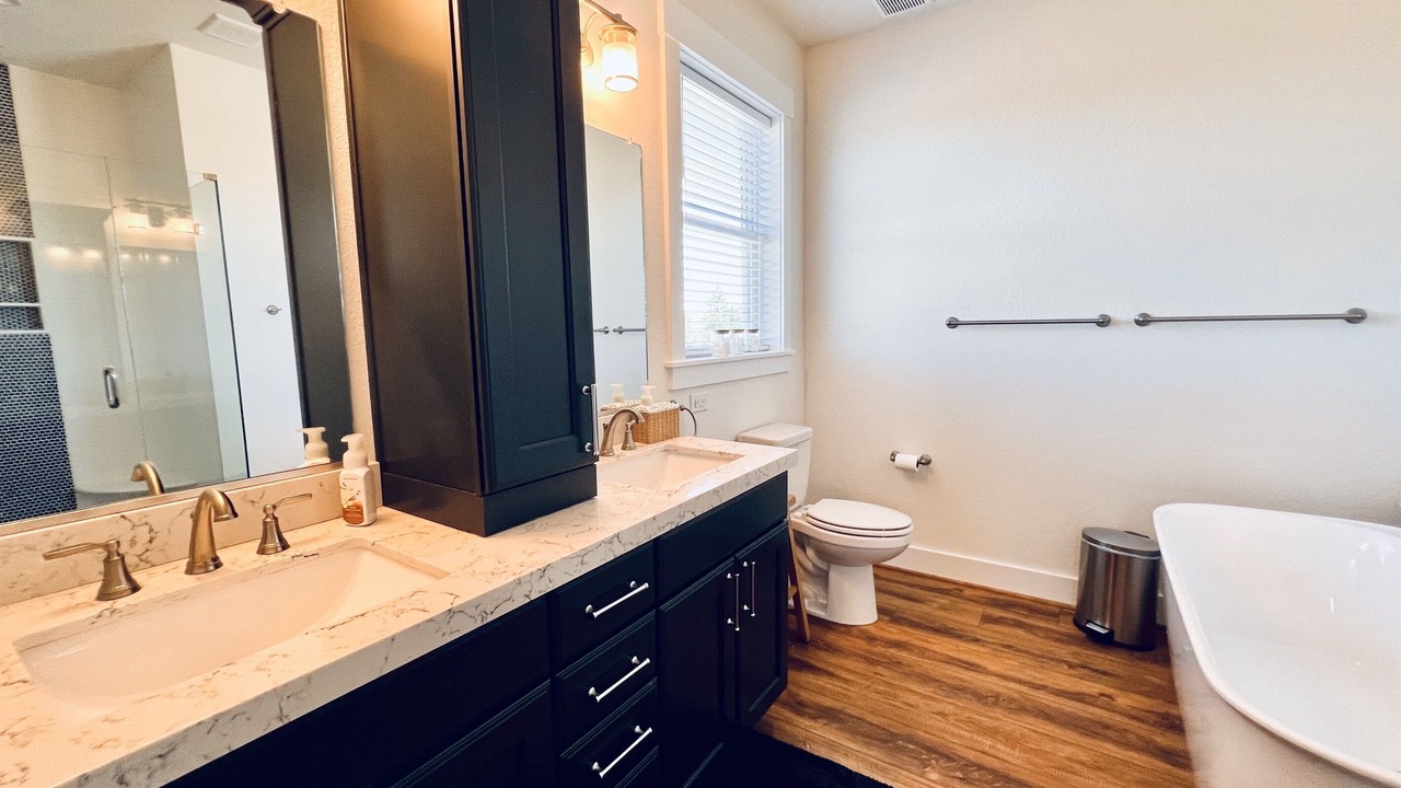 Photo of Bathroom in Ocean Hill
