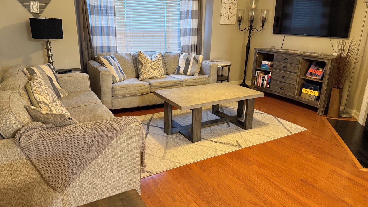 Photo of Livingroom in Brier Creek Country Club