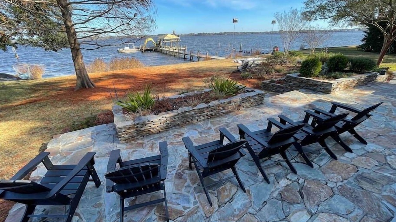 Photo of Others in New Bern