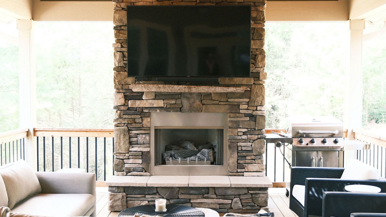 Photo of Outdoor in Weaverville