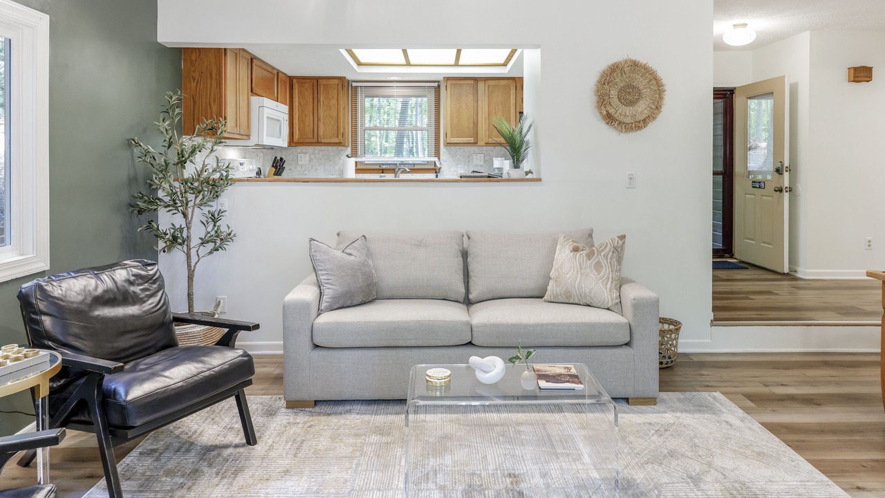 Photo of Livingroom in Lake Lure