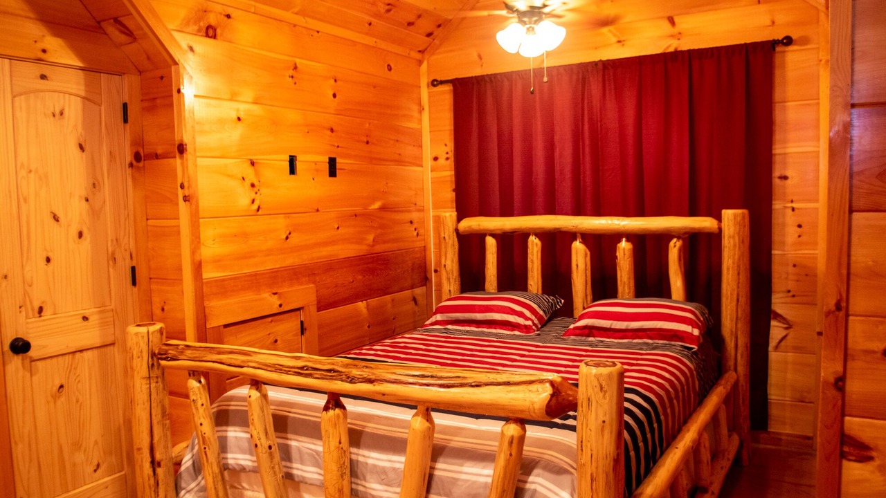 Photo of Bedroom in Dobson