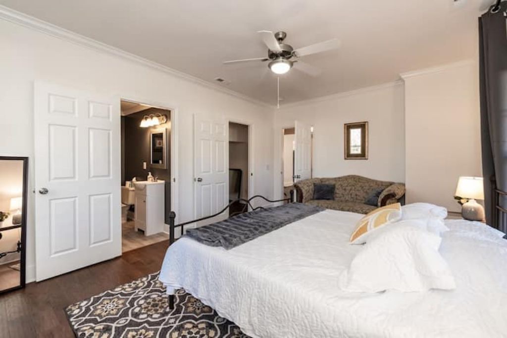 Photo of Bedroom in Franklinton
