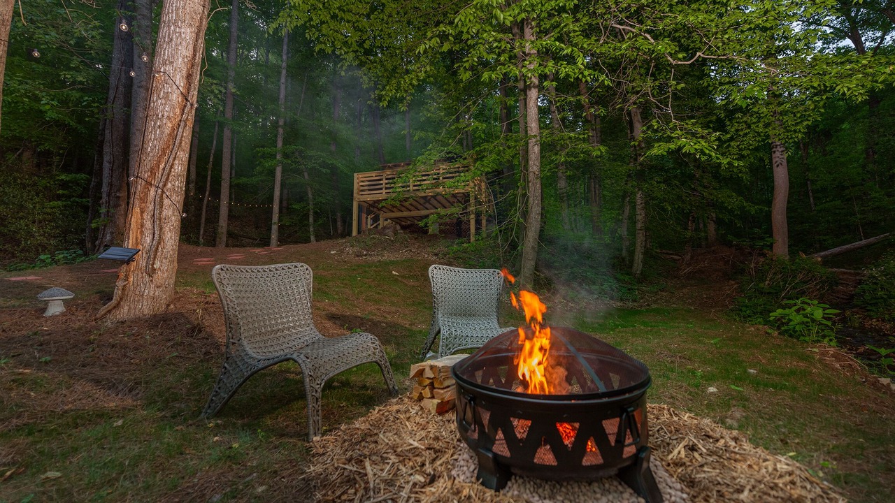 Photo of Outdoor in Fairview