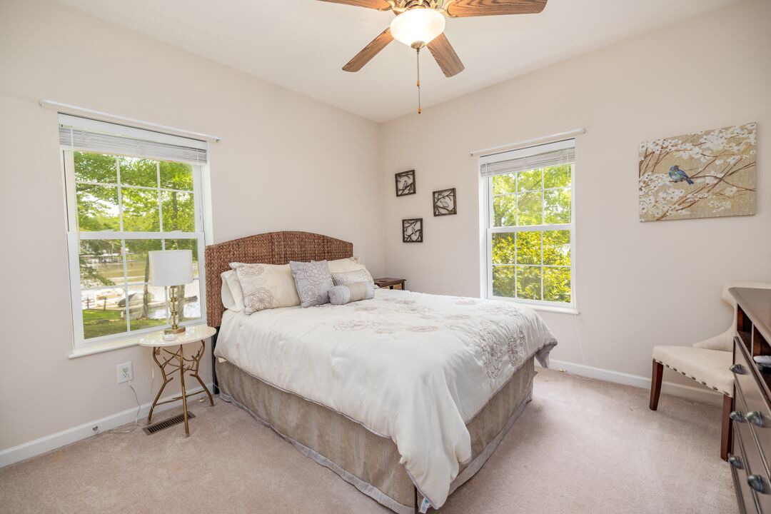Photo of Bedroom in Wise