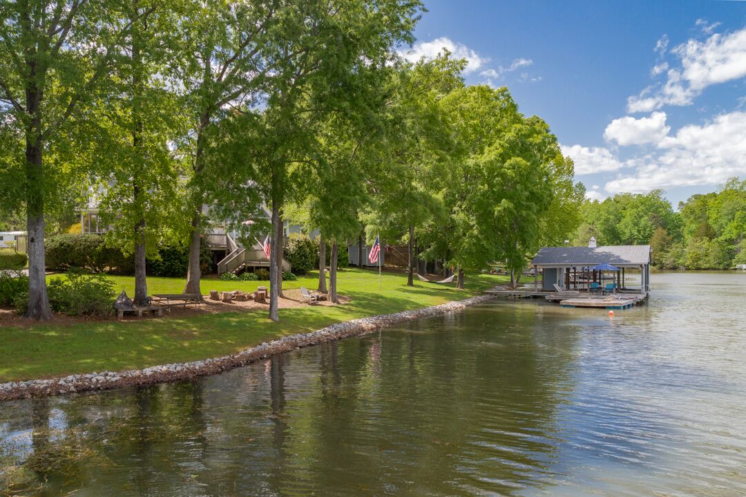 Photo of Outdoor in Wise