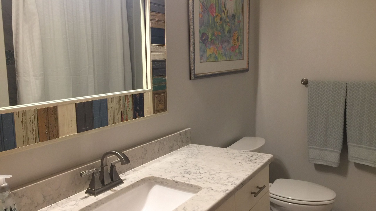 Photo of Bathroom in Roper