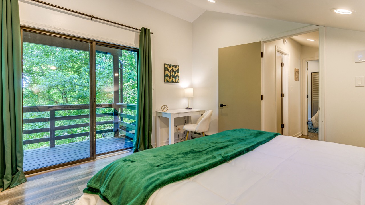 Photo of Bedroom in Hemphill Heights