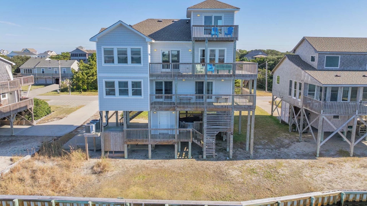 Photo of Outdoor in Brigands' Bay