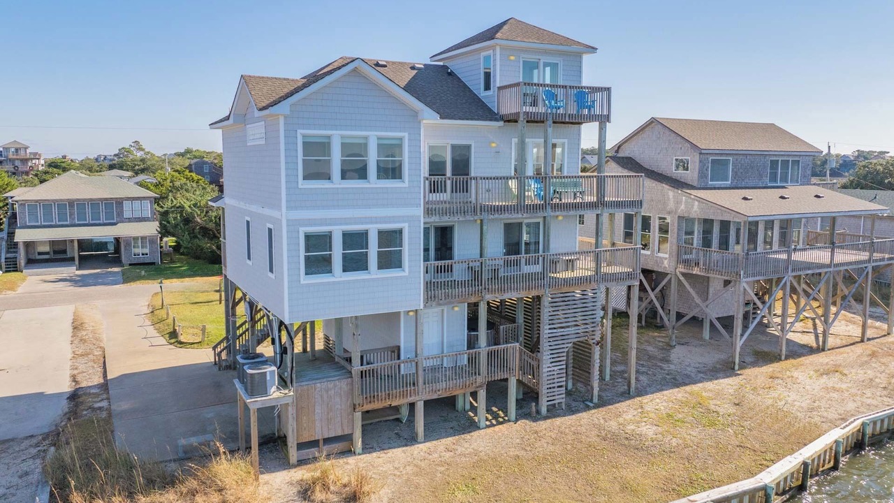 Photo of Outdoor in Brigands' Bay