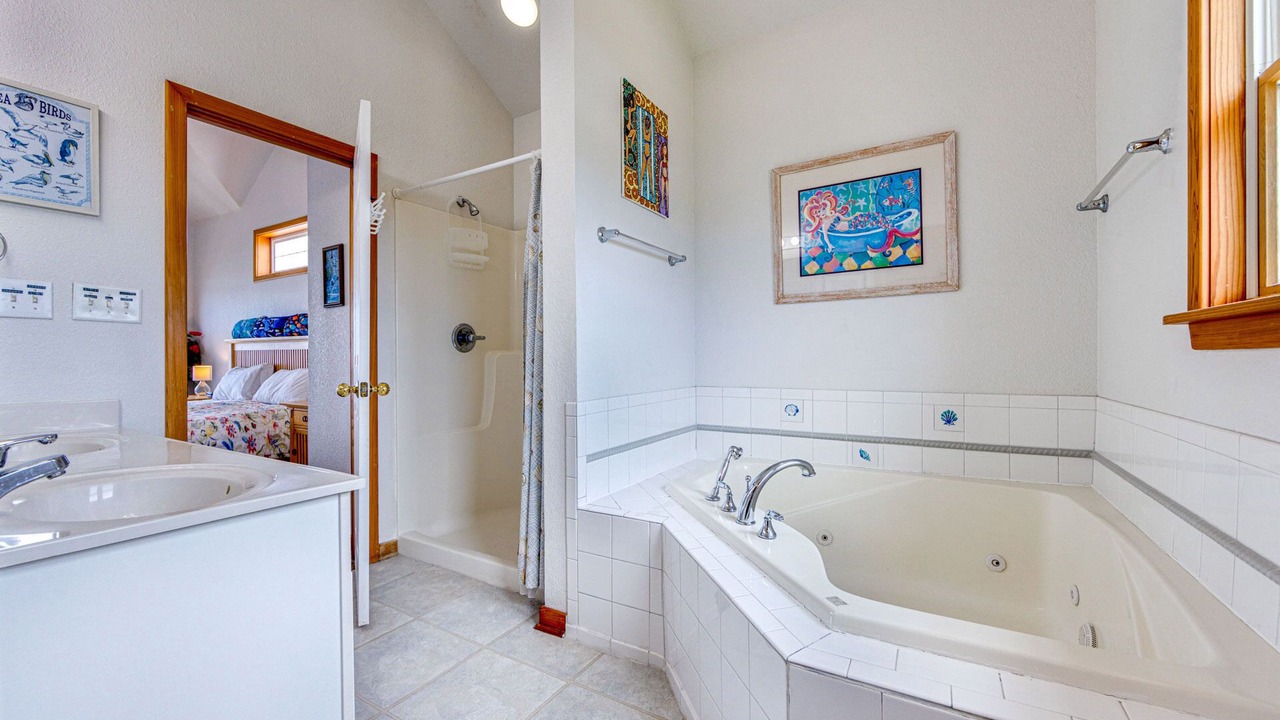 Photo of Bathroom in Brigands' Bay