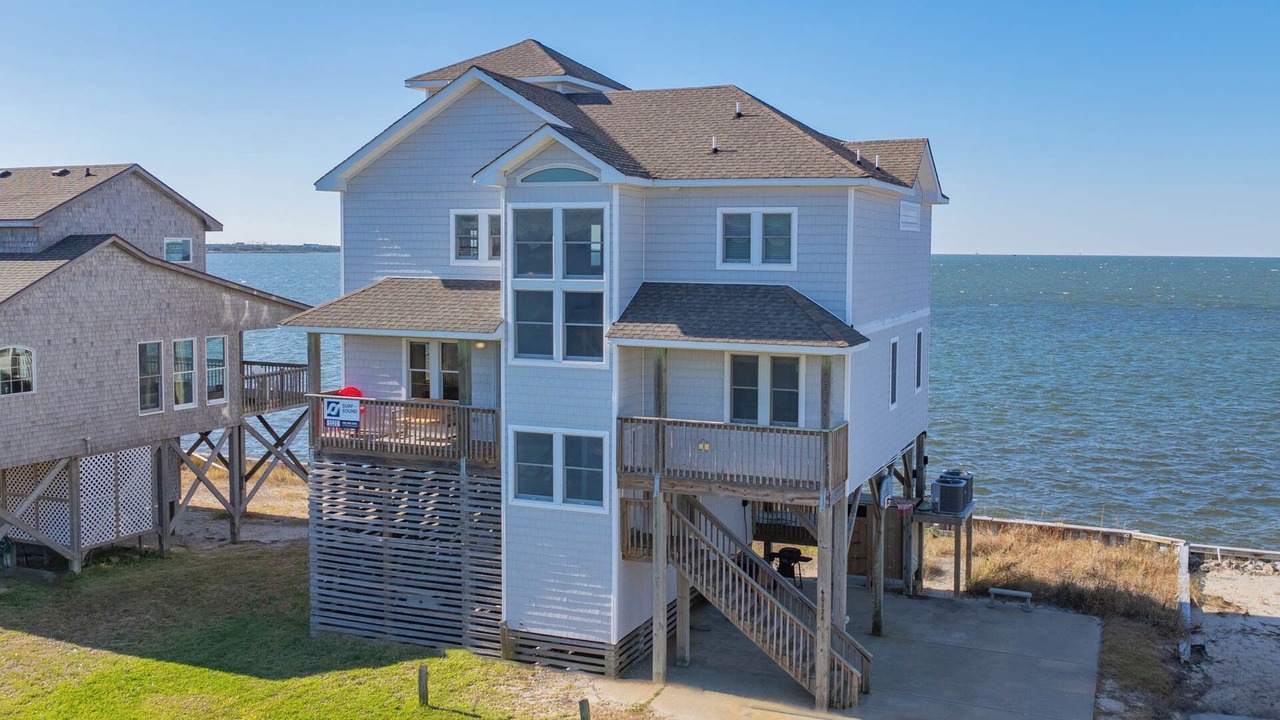 Photo of Outdoor in Brigands' Bay
