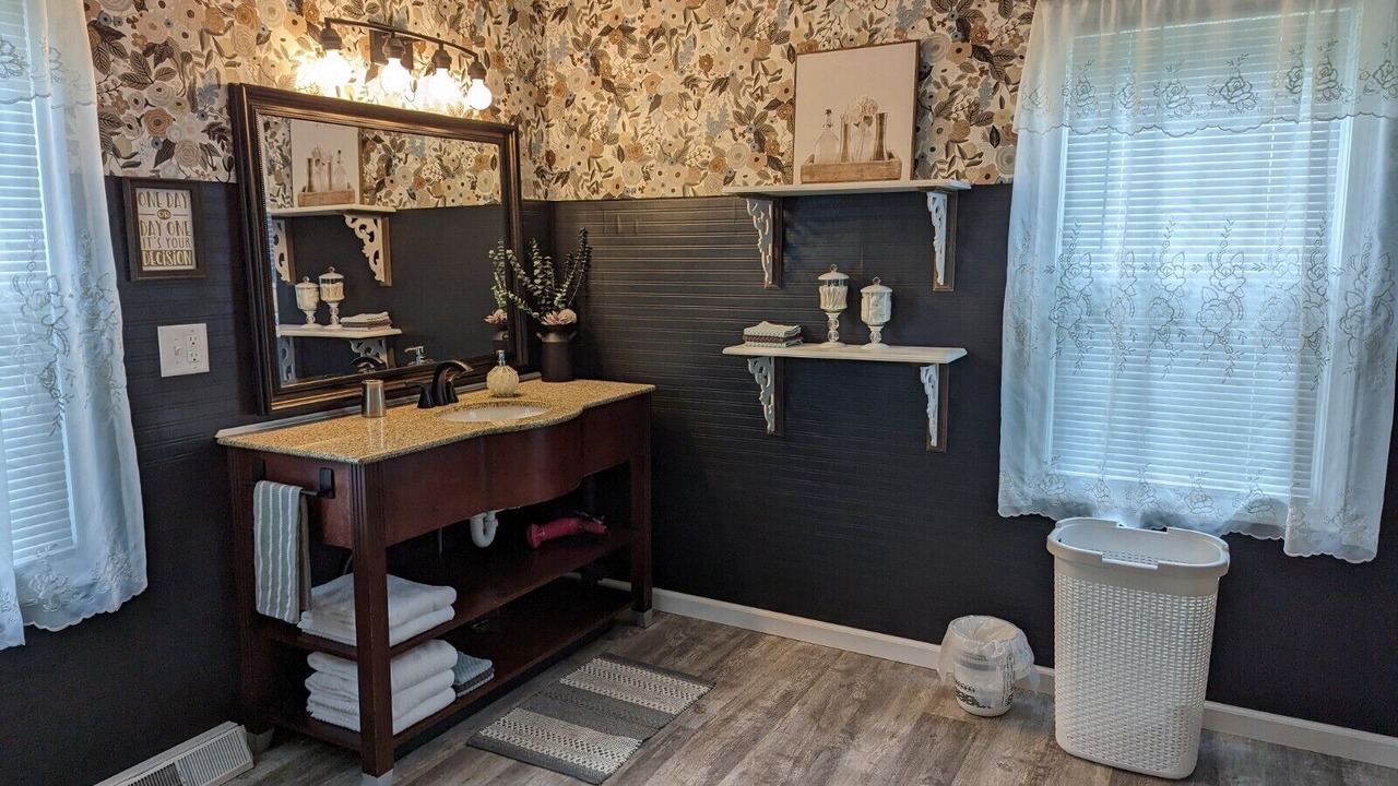 Photo of Bathroom in Arlington