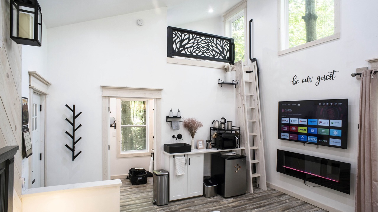 Photo of Bedroom in Saluda