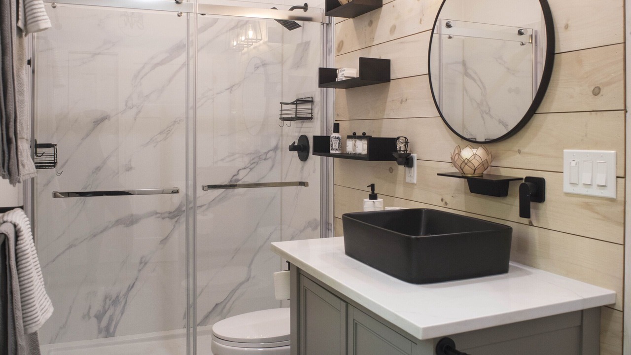 Photo of Bathroom in Saluda