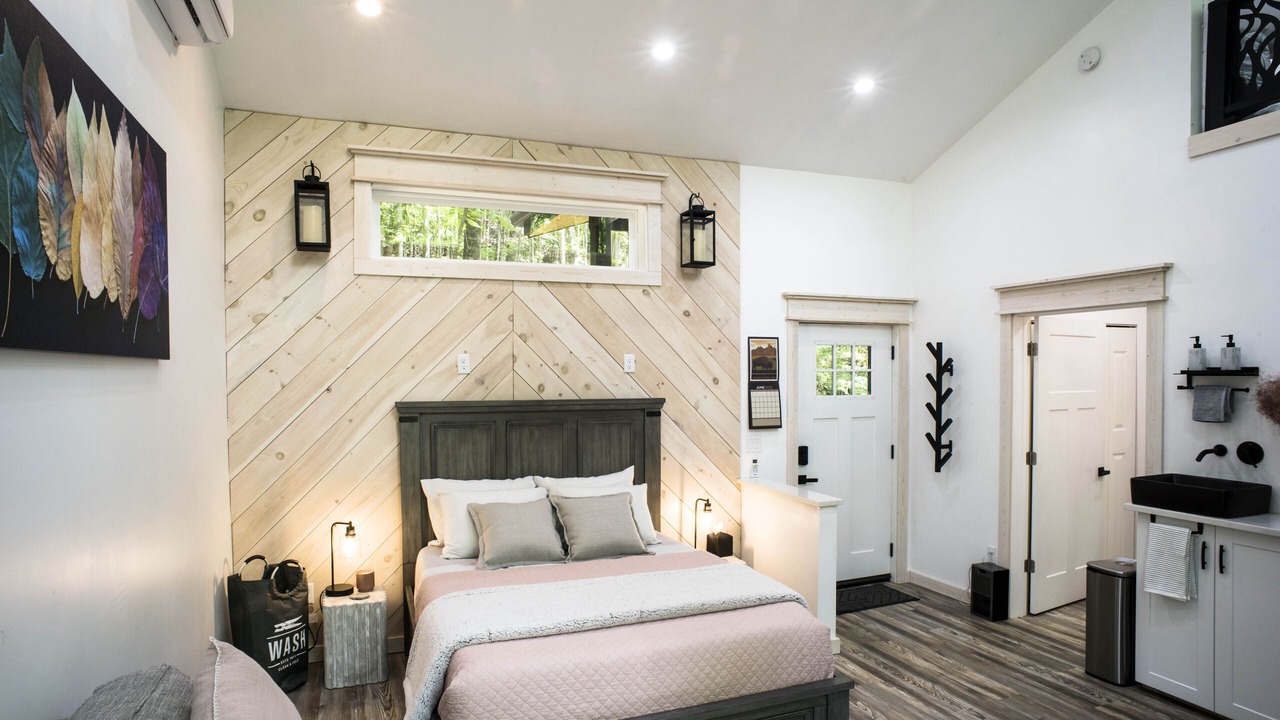 Photo of Bedroom in Saluda