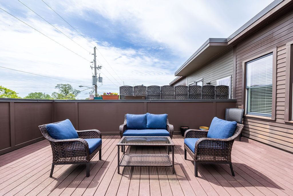 Photo of Patio Balcony in Belmont - Hillsboro