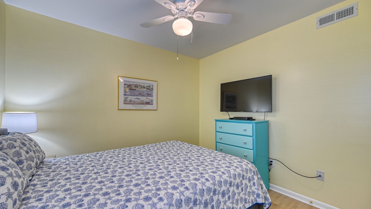 Photo of Bedroom in Sneads Ferry