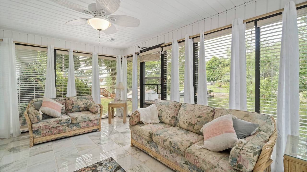 Photo of Livingroom in Taylorsville