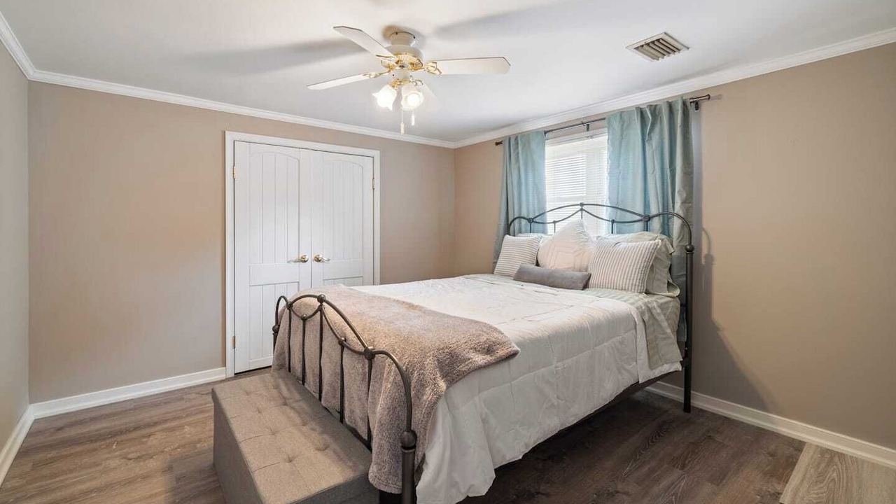 Photo of Bedroom in Taylorsville