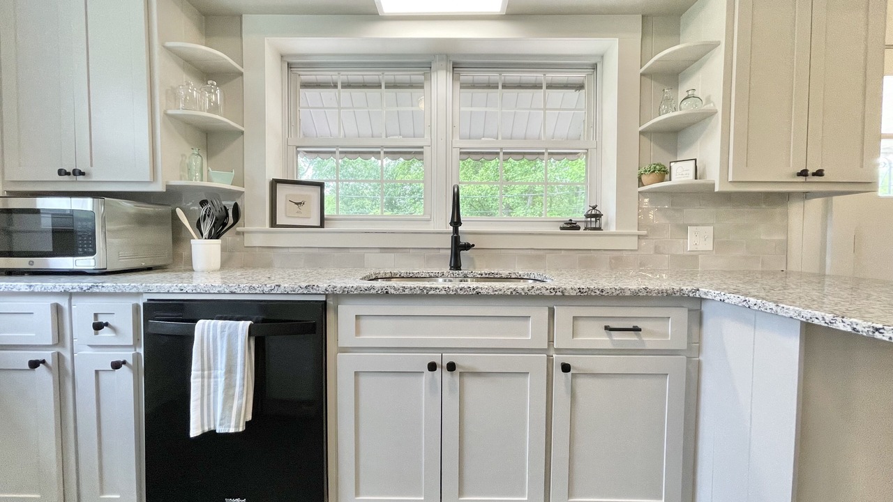 Photo of Kitchen in Long View