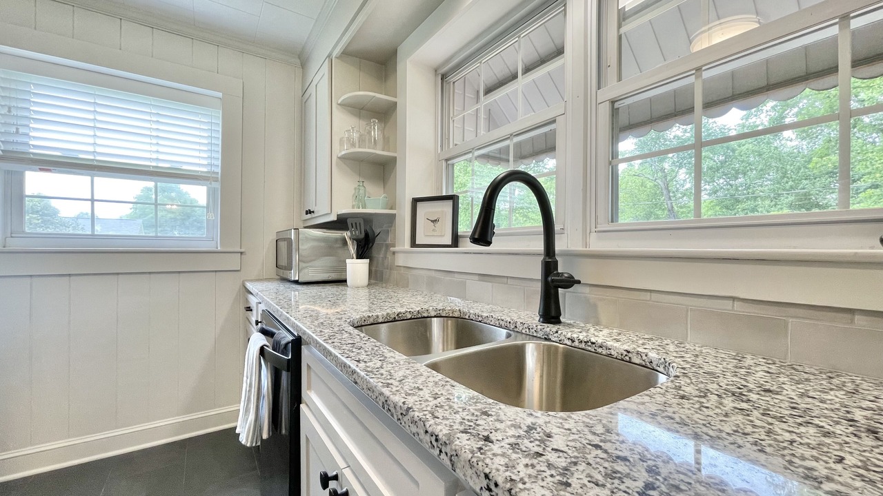 Photo of Kitchen in Long View