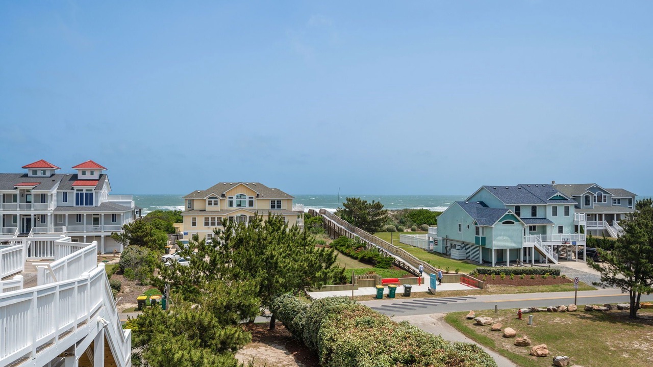 Photo of Others in Whalehead Beach