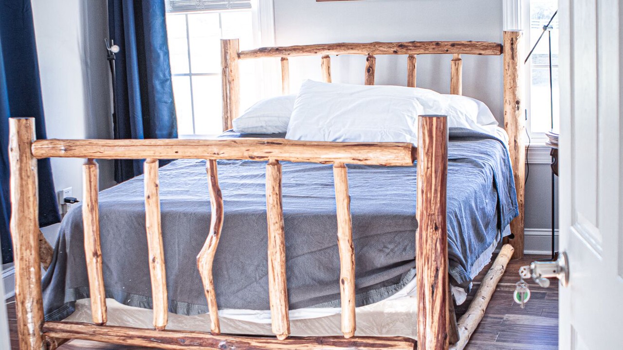 Photo of Bedroom in Parkton