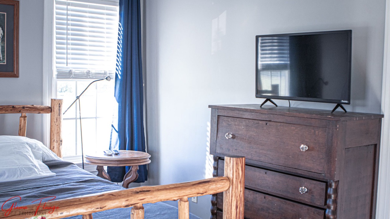 Photo of Bedroom in Parkton