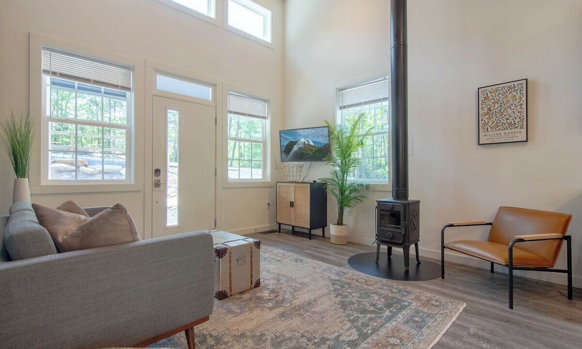 Photo of Livingroom in Lake Lure