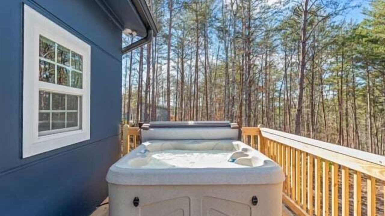 Photo of Outdoor in Lake Lure