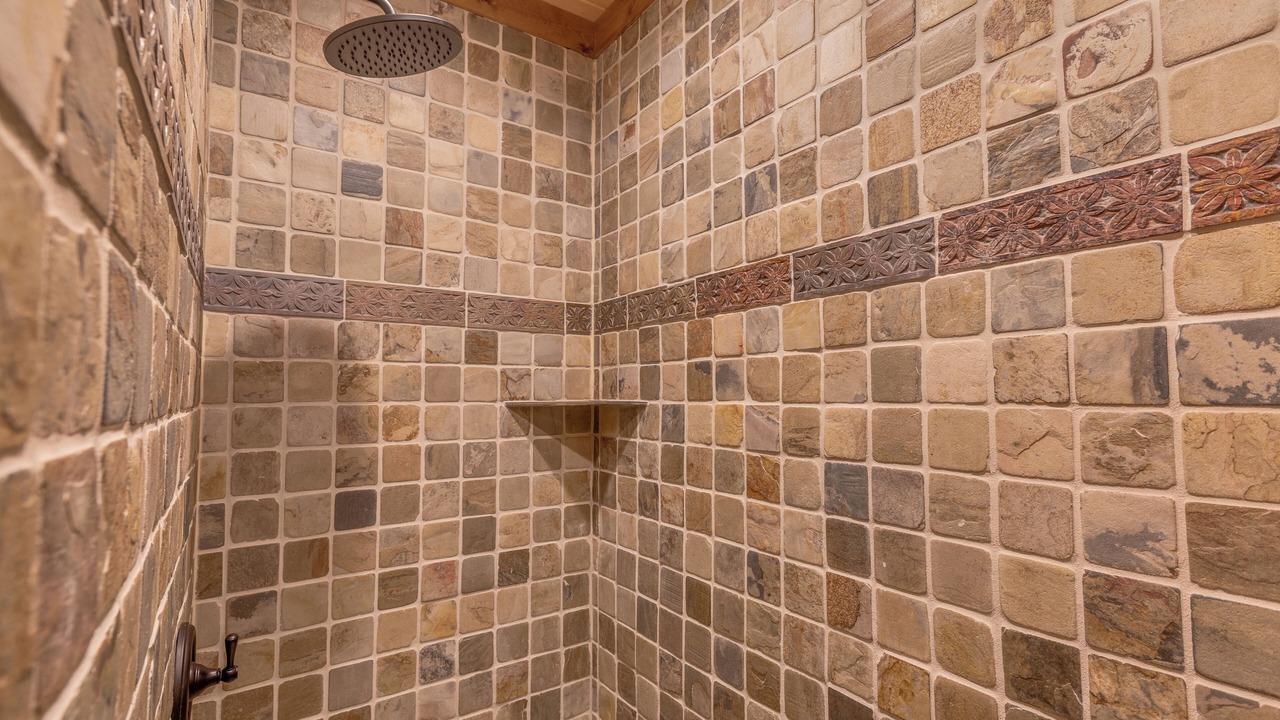 Photo of Bathroom in Highlands
